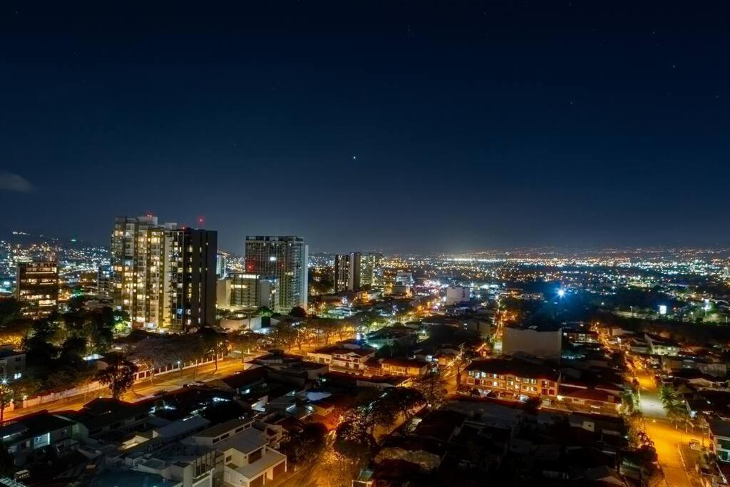 Rooftop Jacuzzi - 18Th Floor Apt City View Mata de Palo エクステリア 写真